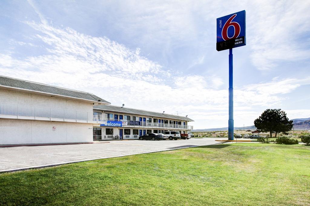 Motel 6 Wells Buitenkant foto
